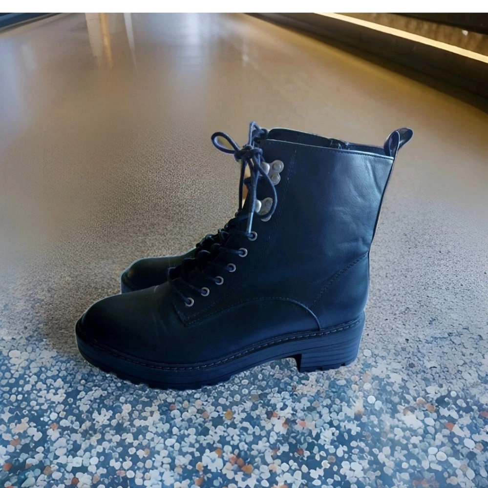 Target Women's Lace Up Block Heel Boots 8.5